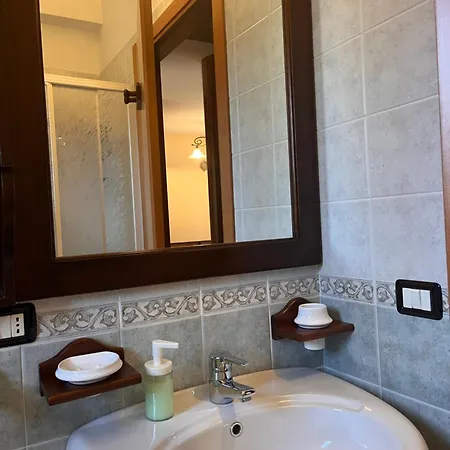 Apartamento Su Due Piani A Rovere *